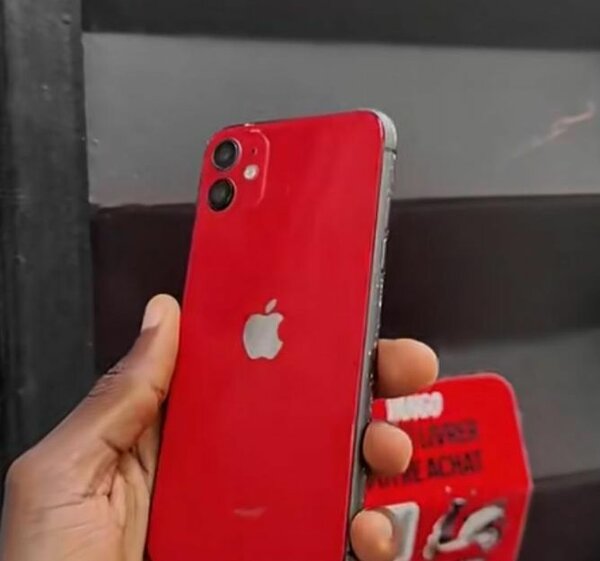 iPhone 11 Rouge