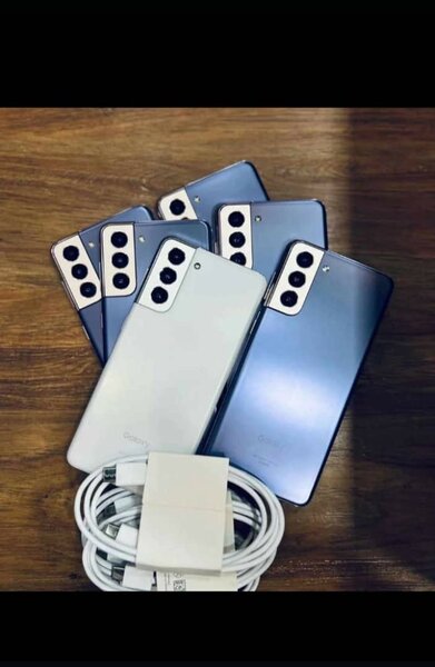 Samsung S21 casi neuf