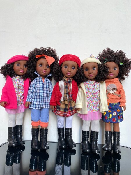 Poupée Africainechantante 46cm