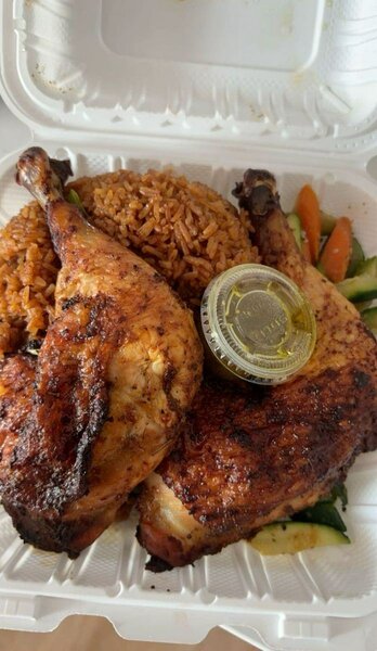 Poulet rôti avec riz épicé