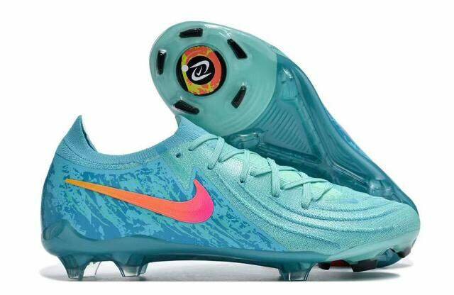 Chaussures de Football Légères