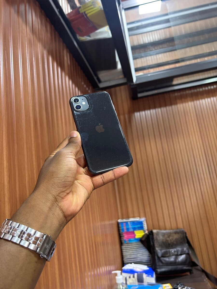 iPhone 11 simple 64giga occasion