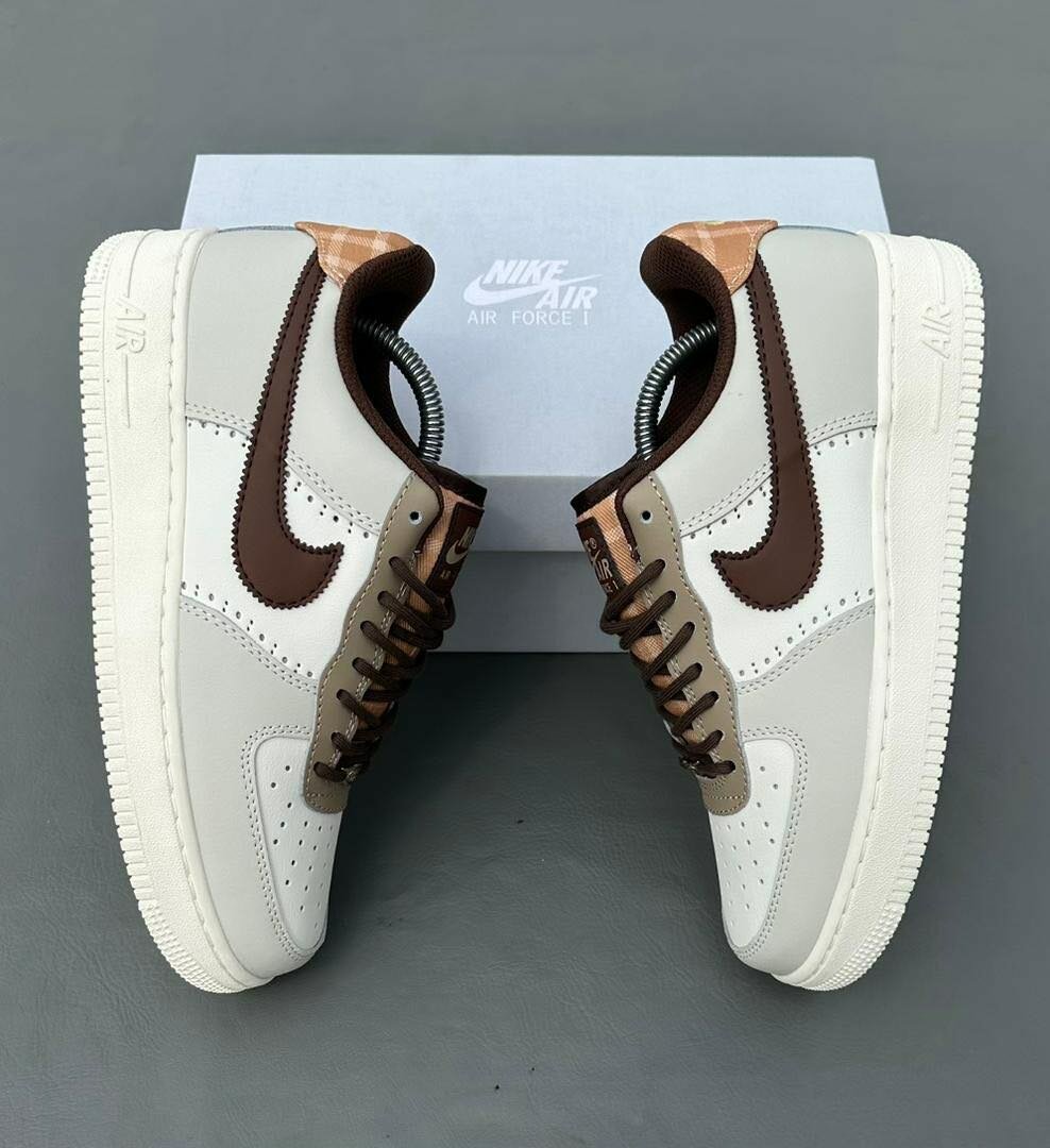 Nike Air Force 1 Marron-Crème
