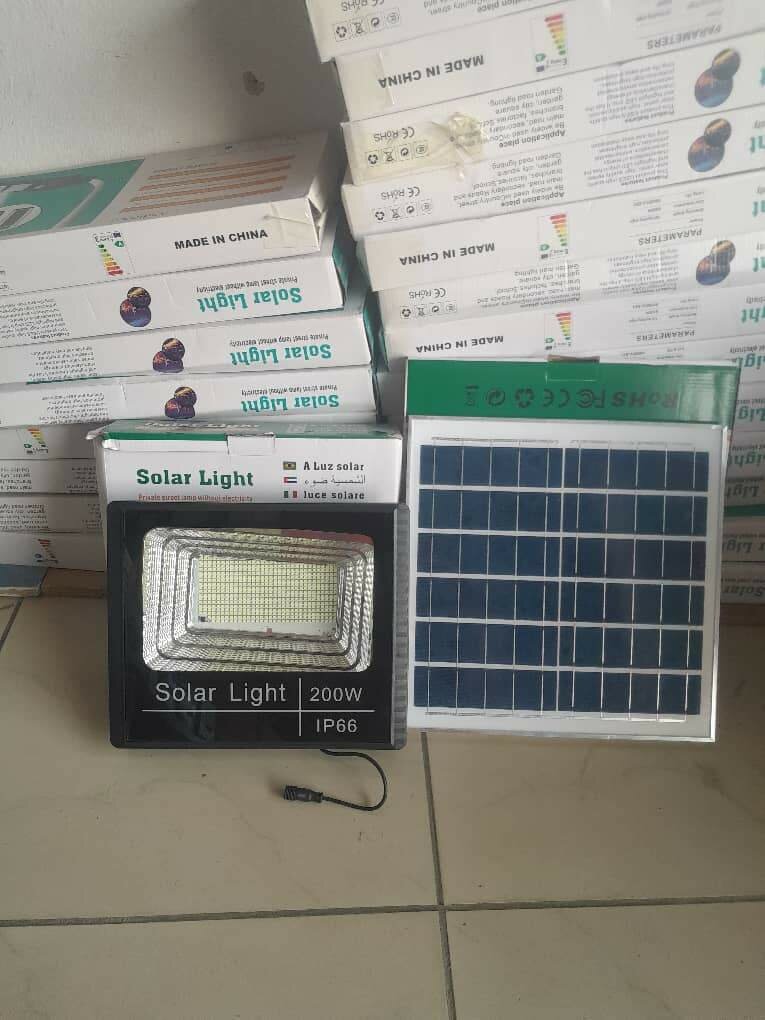 Projecteurs solaires 10H(+ autonomie)