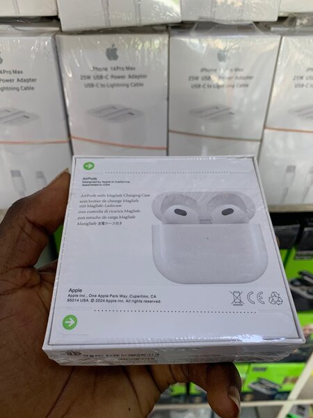 AirPods Pro 3