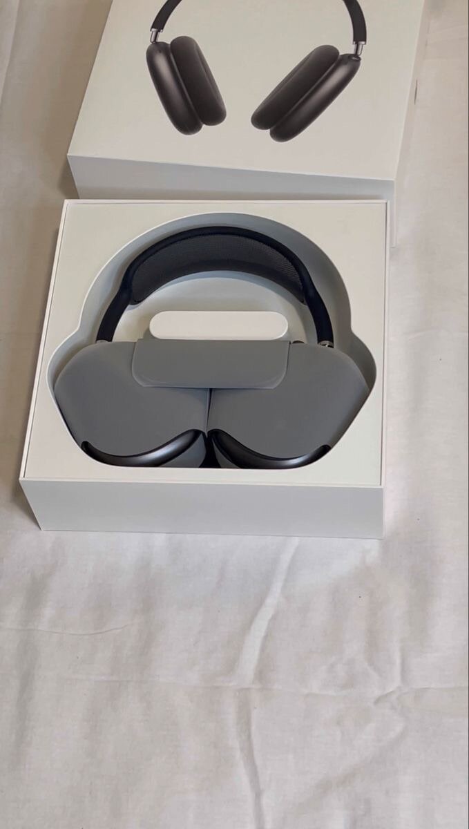 AirPods Max, Authentic