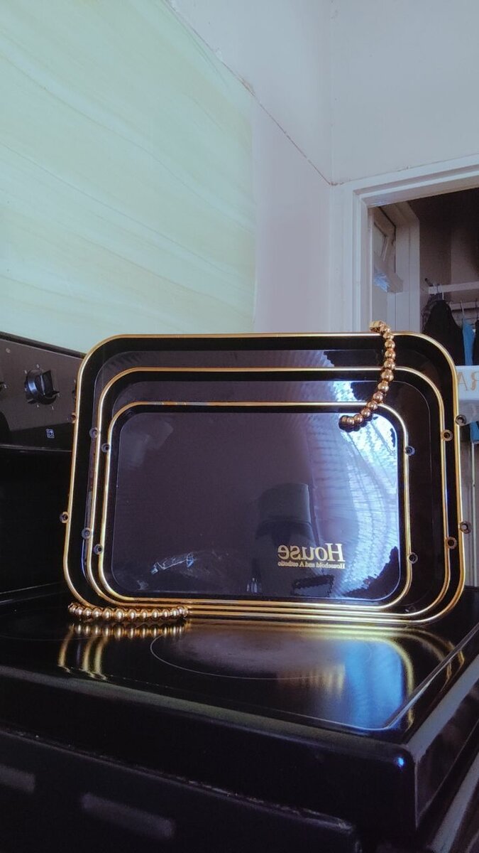 3 piece Tray set. Black and Gold K350