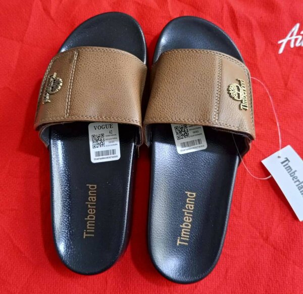 Claquettes Timberland élégantes
