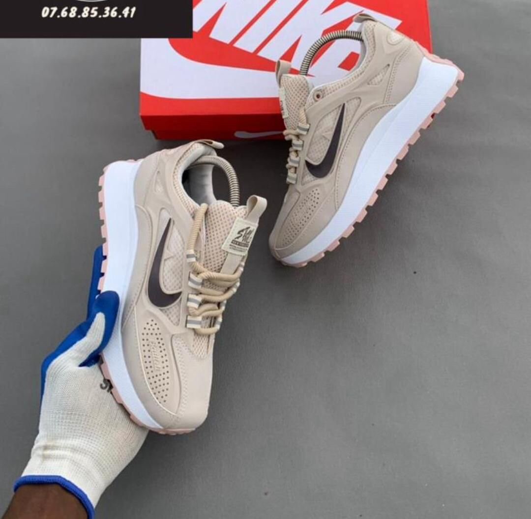 Baskets stylées Nike Air Femme