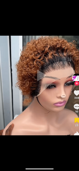 Perruque Bouclée en Dentelle