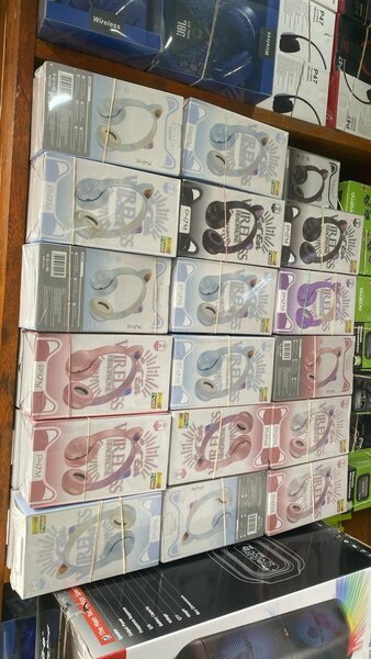 Casque sans fil oreilles chat