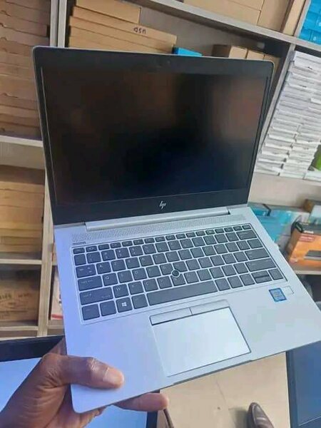 Ordinateur portable HP élégant