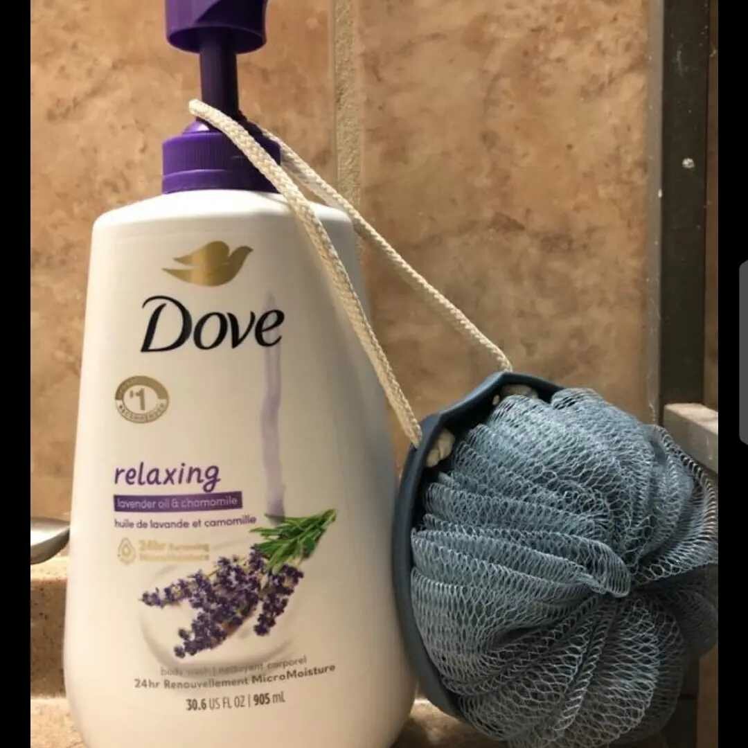 Dove Relaxing Body Wash With Lavender and Chamomile
