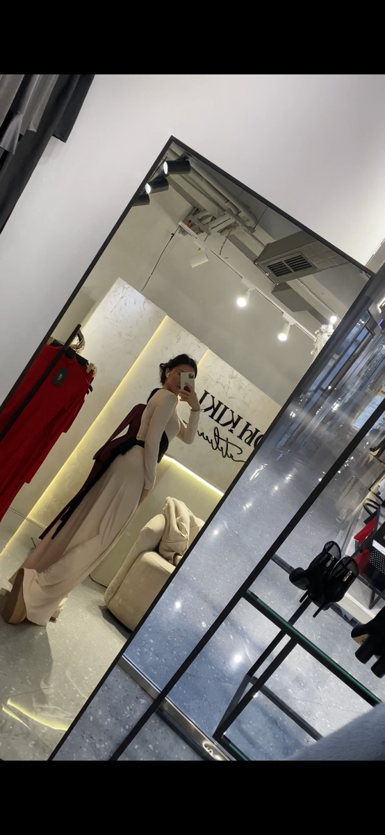 Вечернее платье