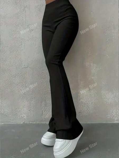 Pantalon évasé noir chic