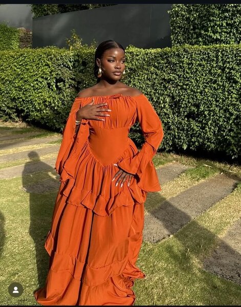 Robe longue élégante orange