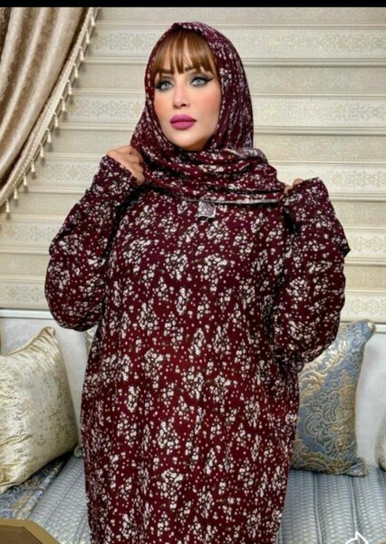 Tunique Hijab Fleurie Élégante