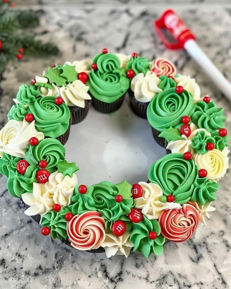Christmas cupcakes