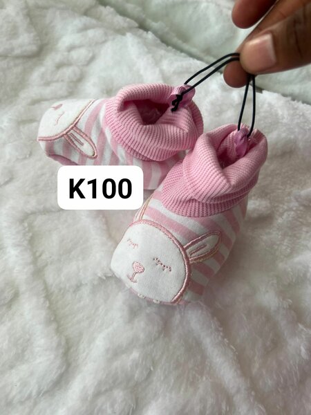 Children's shoes