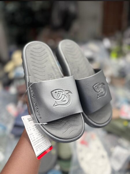 Sandales hommconfort stylisées