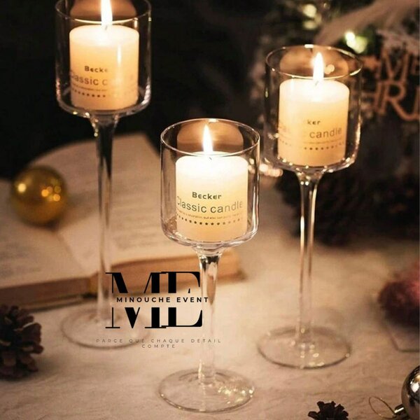 Bougies sur chandeliers élégants