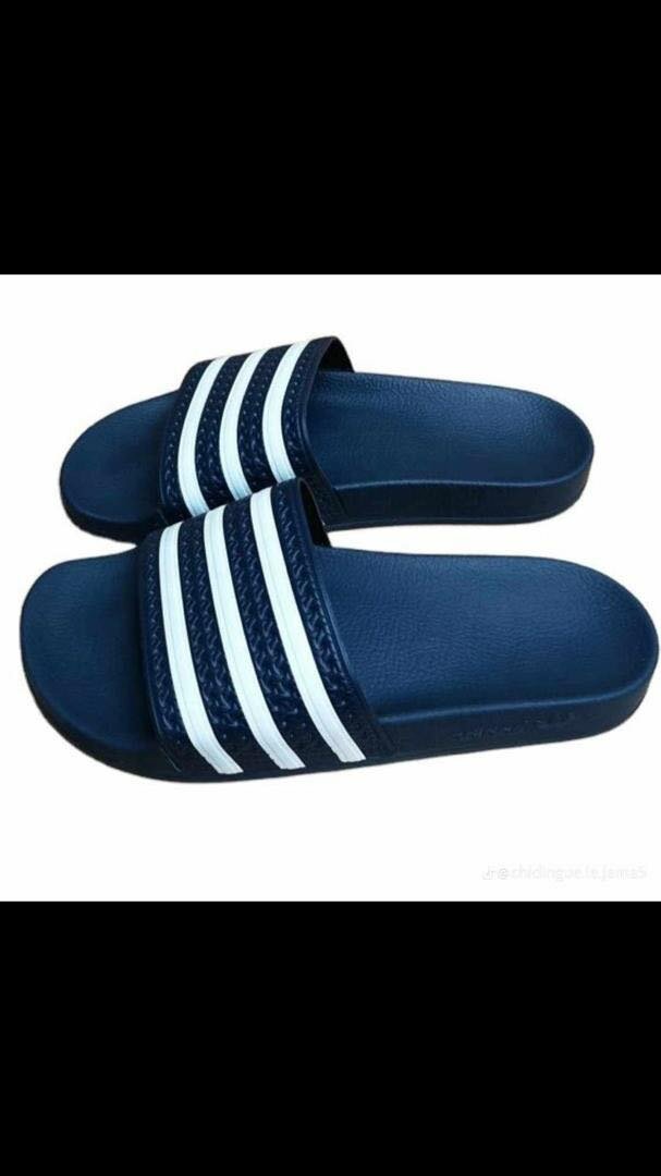 Connaissait connais Clakette original disponible