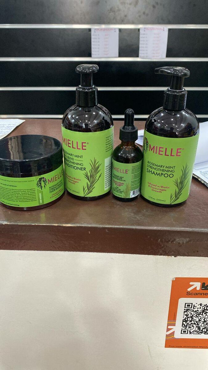 Shampoo Fortifiant Rosemarin Mielle