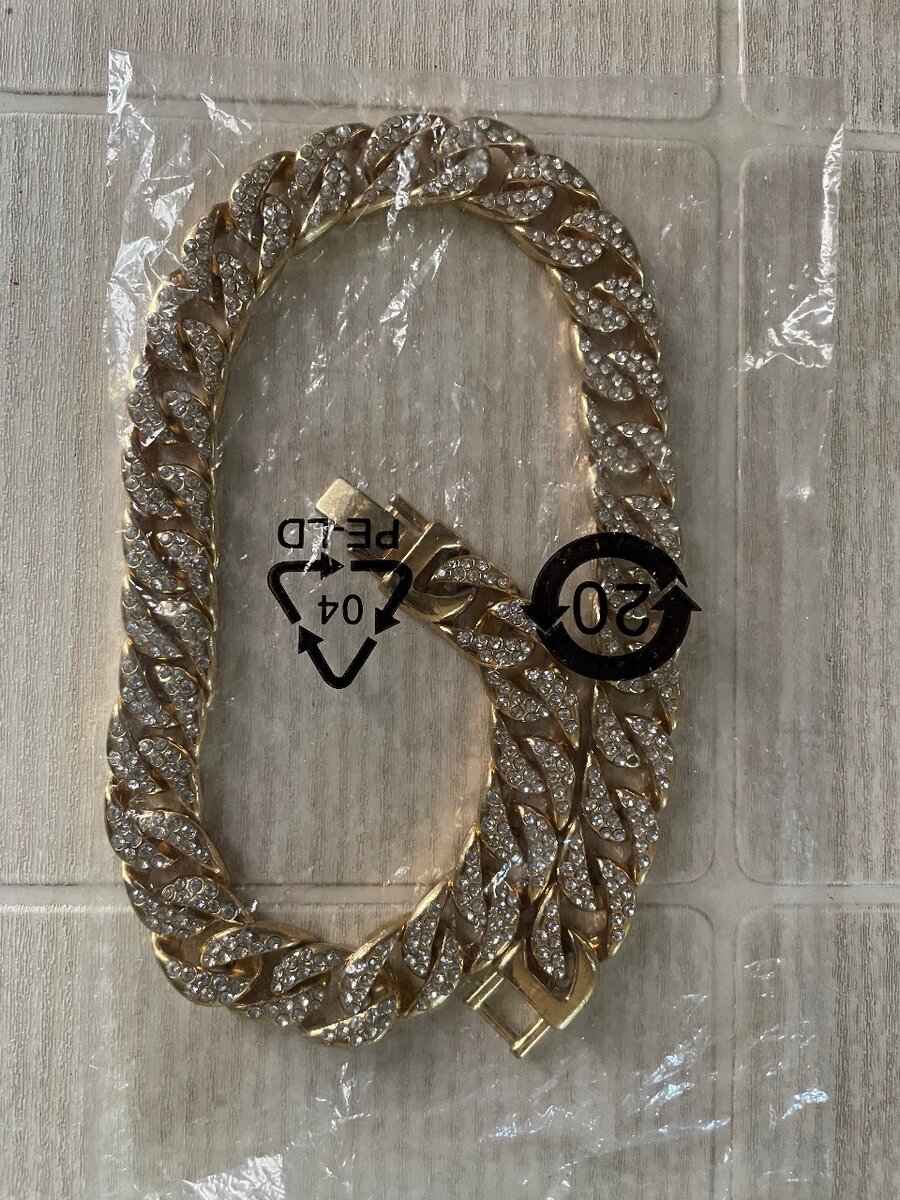 Chaîne cubaine dorée