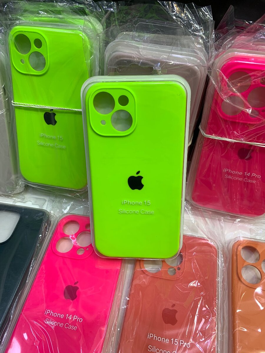 Coques protège silicone pour iPhone 12.13.16.14.15.11