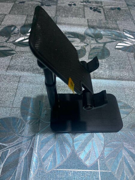 Support téléphone réglable