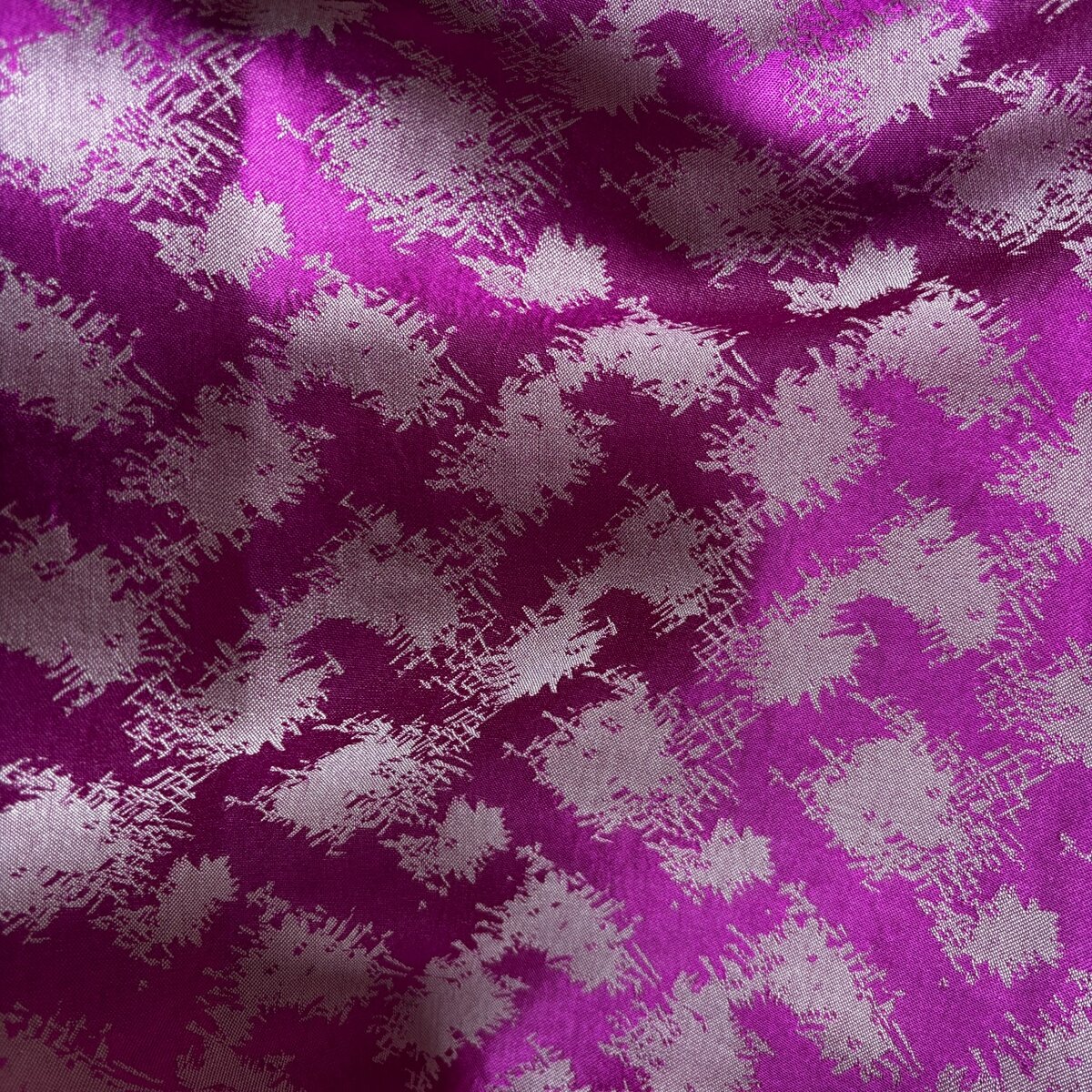 Luxueux tissu en soie