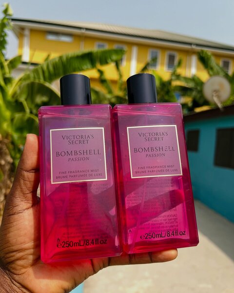 Perfume mist Victoria's Secret   