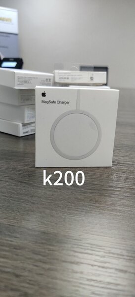 iPhone magsafe chargers