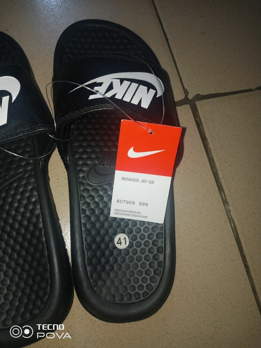 Tongs Nike Benassi Homme