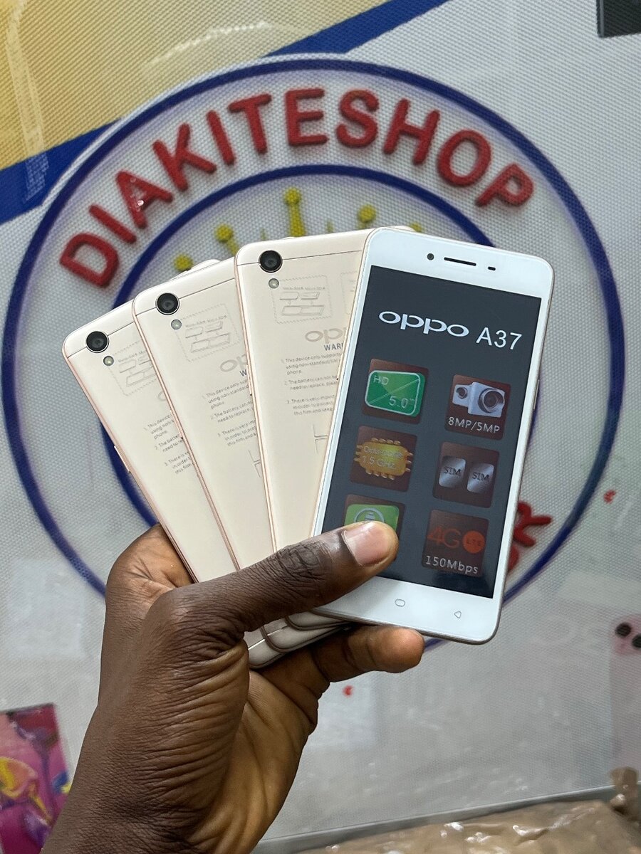 OPPO A37 4G (128GB/6RAM)