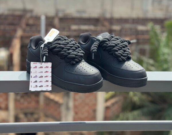 Baskets Air force gros lacet