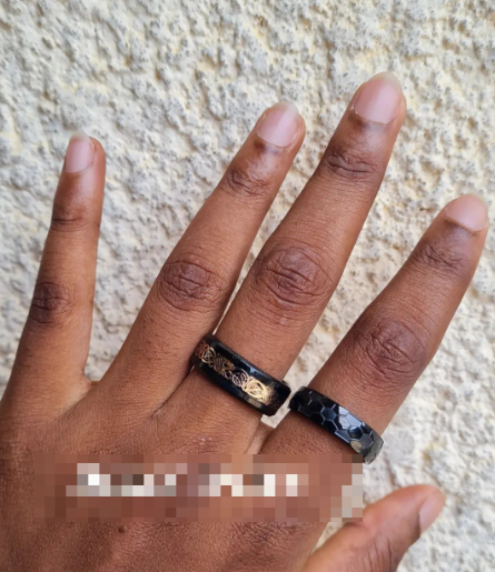 bagues pour hommes en noir