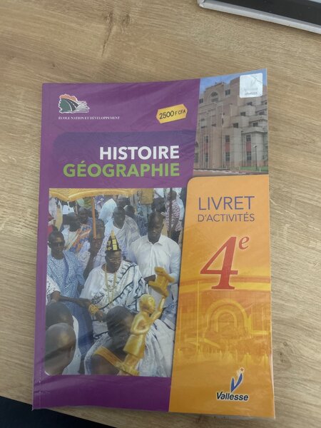 Cahier Histoire Géographie 4e
