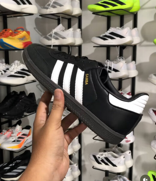 Baskets noires Samba