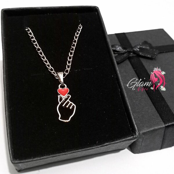 Finger Heart Necklace Gift Box