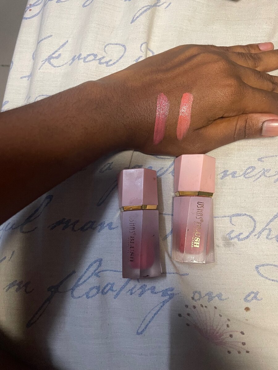 Blush Ushas
