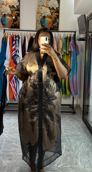 Robe longue transparente chic