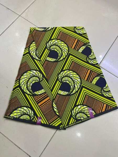 Perfect chitenge plug