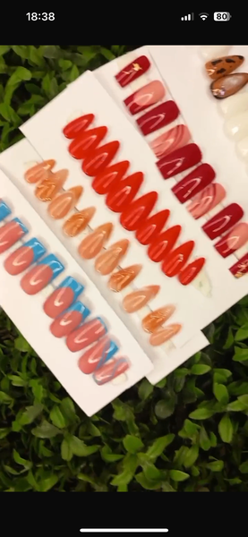 Ongles Faux Élégants