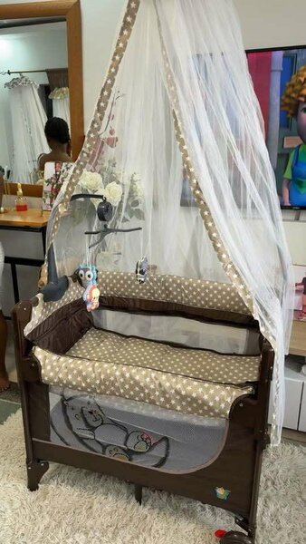 Berceau Bébé avec Baldaquin