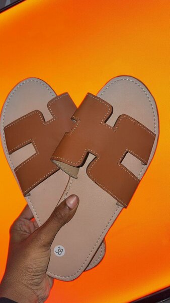 Sandales en cuir élégantes