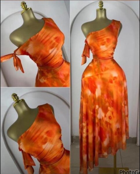 Robe asymétrique orange