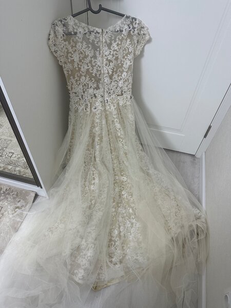 Платье вечерний