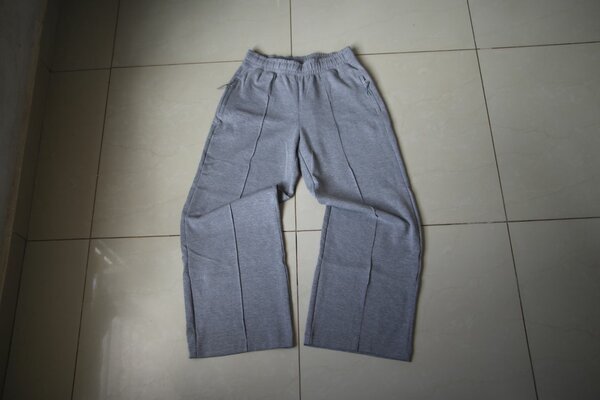 Old Navy Flared Pants (Size-L)