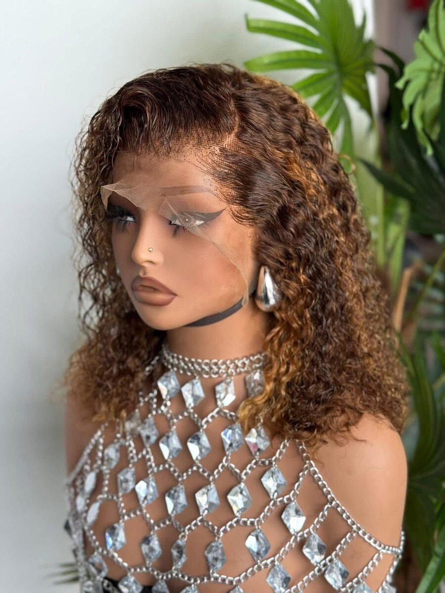 Perruque Bouclée Brune Ombre